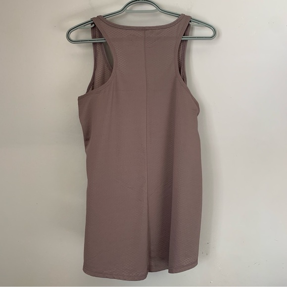 Maurices In Motion Razorback Workout Tank Ladies Size Small - Picture 2 of 7